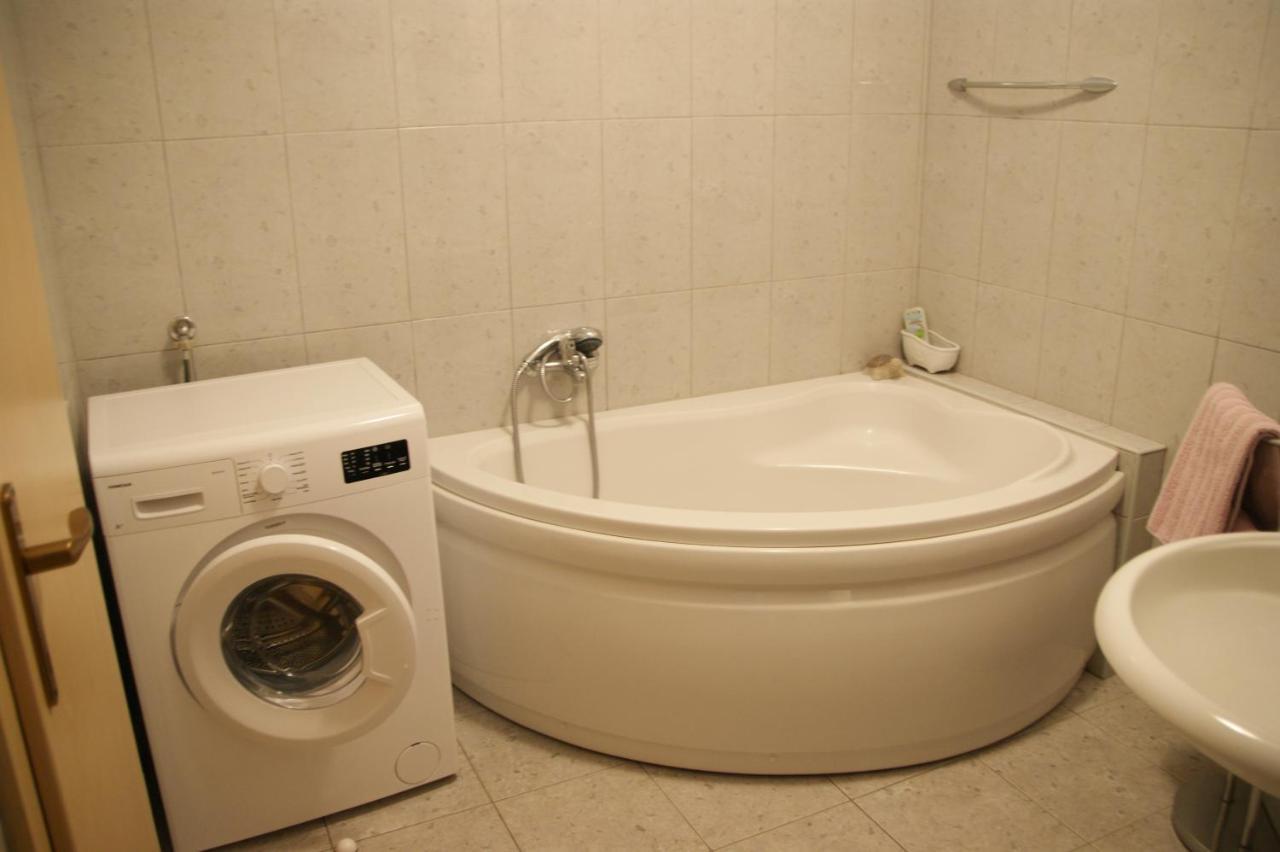 Apartman Adriatic Пула Экстерьер фото